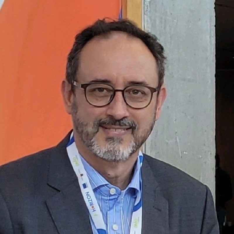 Imagen del colaborador